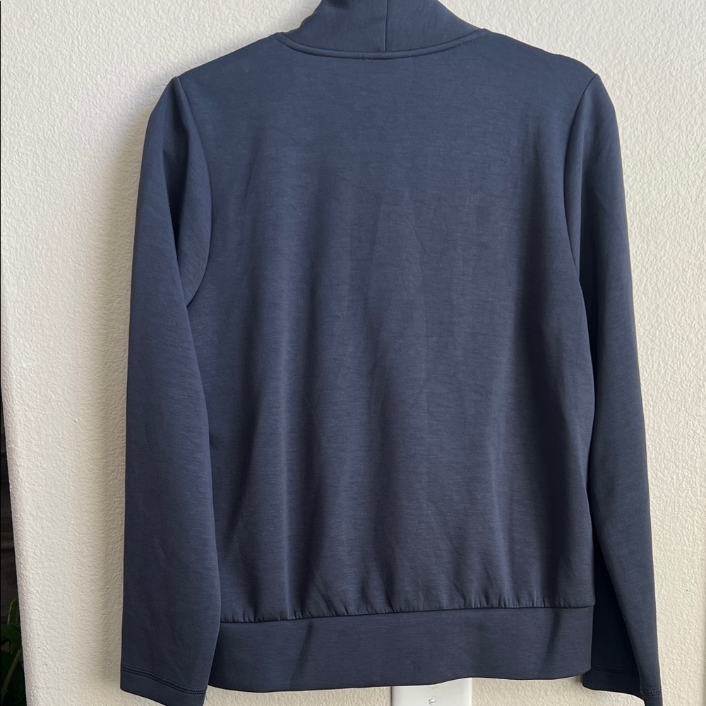 J. Jill Women's Navy Blouse - Picture 7 of 9